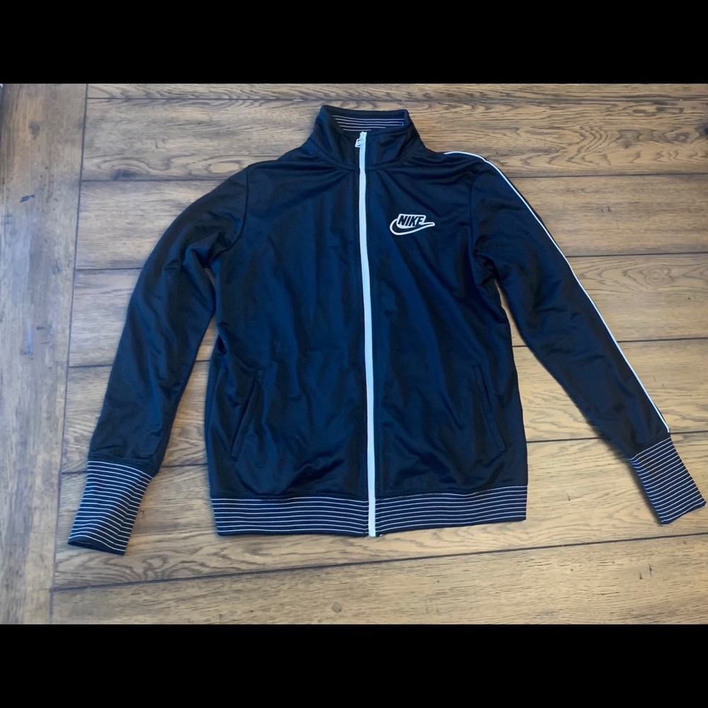 Nike womens pregamer track Black sweatshirt jacket